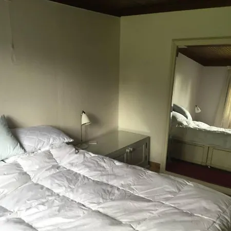 Lejlighed Tranquil Farmhouse See On You Tube *