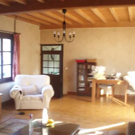 Tranquil Farmhouse See On You Tube * Humbert